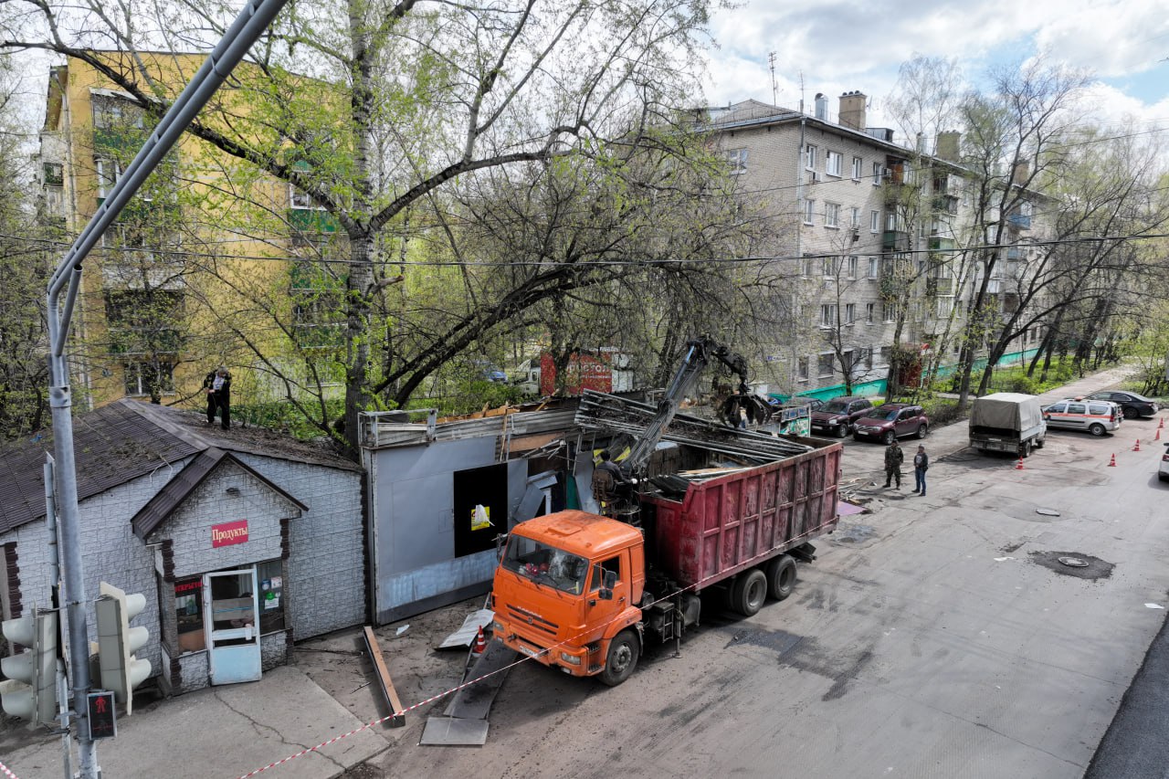 В Люберцах демонтировали очередной незаконно установленный торговый объект  | Администрация городского округа Люберцы Московской области